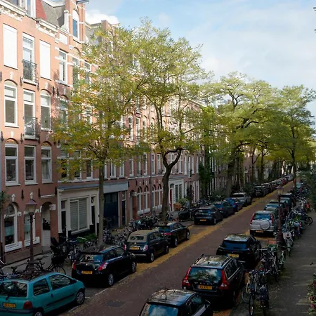 アパート Classic Duplex With Garden, Close To Vondelpark *